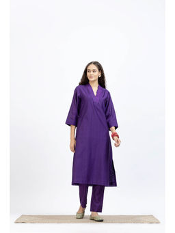 SMRITI GUPTA - Purple Chanderi Embroidered Kurta with Pant