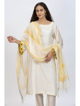 SMRITI GUPTA - Off White Block Printed Dupatta