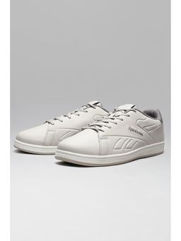 Reebok - Courtswift Kinesis - Men Off White Sneakers