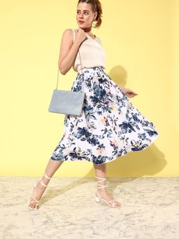 ANVI Be Yourself - Women White Pleated Skirt