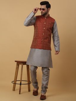 Kraft India - Men Grey Kurta & Churidar with Jacquard Maroon Nehru Jacket (Set of 3)
