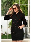 Black color option, Currently selected