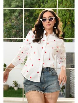TBOJ - Women White Embroidery heart Shirt