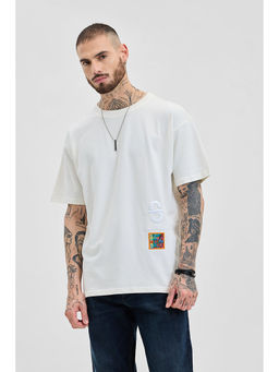 Snitch - White Graphic Oversized Fit T-Shirt