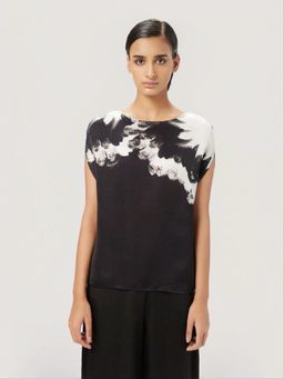 Genes Lecoanet Hemant - Women Black Boat Neck Printed Top