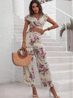 Outzidr - Yellow Crop Vacay Top And Pant Co Ord Set