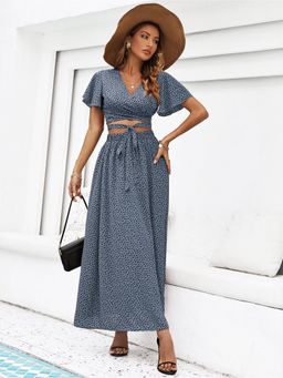 Outzidr - Blue Co Ord Set With Cropped Vacay Top And Skirt