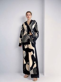 Outzidr - Black Satin Printed Vacay Shirt And Trouser Co-Ord Set