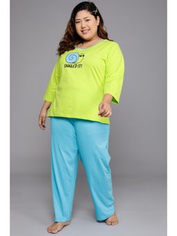 Clovia - Printed Top & Chic Basic Pyjama - 100 Percent Cotton -Green