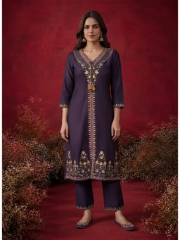 Lakshita - Womens Purple V-Neck Embroidered Kurta with Pant