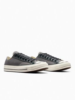 Converse - Men Chuck 70 Low Top Sneakers