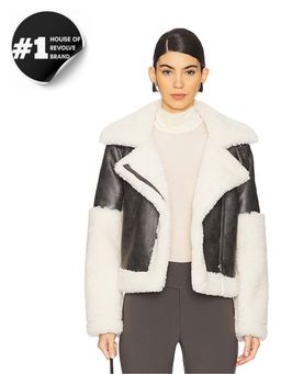 superdown - Ximena Faux Fur Jacket