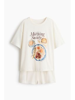 H&M - Women Multi-Color Printed T-Shirt and Shorts