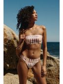 Pink color option, Currently selected
