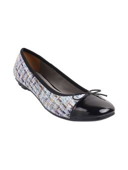 Catwalk - Textured Upper Black Ballerinas