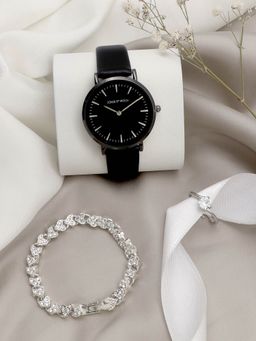 Joker and Witch - Unchained Melody Love Triangle For Women