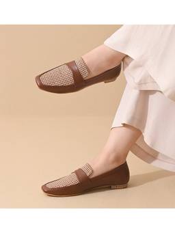Dip Your Toes - Tan Houndstooth Square Toe Loafers Shoes