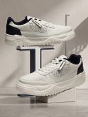 White color option, Sold out, Currently selected