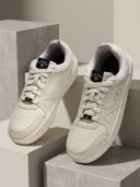 White color option, Sold out, Currently selected