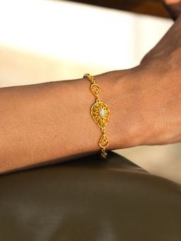 Shaya by CaratLane - Queen of Checklists Bracelet in Gold Plated 925 Silver