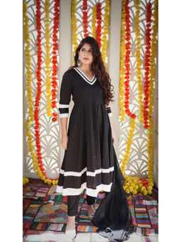 LABEL MAE - Black Solid Anarkali with Pant and Dupatta (Set of 3)