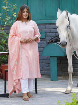 Zuri - Peach Cotton Kurta With Matching Pant And Dupatta