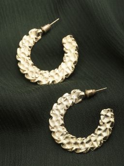 Karatcart - Women Gold Plated Textured Finish Half Hoop Earrings