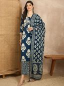 Navy Blue color option, Currently selected