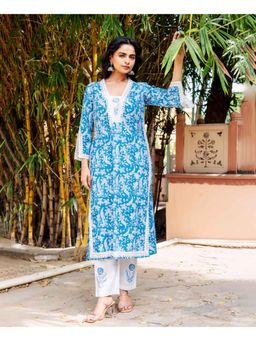 Missprint - Women Blue Floral Printed Kurta with Pant