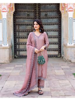 Missprint - Women Pink Embroidered Beads Work Kurta with Pant and Dupatta