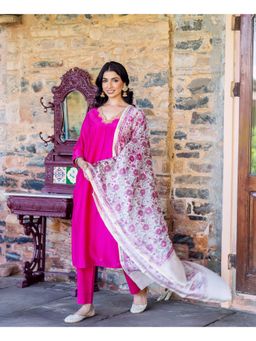 Missprint - Women Pink Solid Embroidered Kurta with Pant and Dupatta