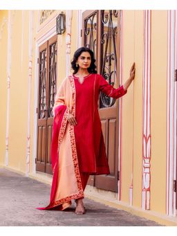 Missprint - Women Red Zari Embroidered Kurta with Pant and Dupatta