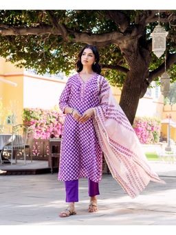 Missprint - Women Purple Floral Printed Kurta with Pant and Dupatta