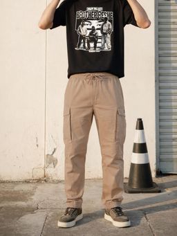 The Indian Garage Co - Men Khaki Regular Fit Solid Mid-Rise Cargo