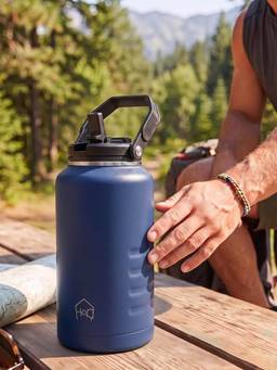 House of Quirk - Hydra Vault Stainless Steel Water Bottle