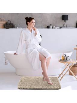 LUXEHOME INTERNATIONAL - International Vegas Super Soft, Washable Microfiber Bath Mat