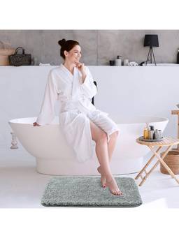 LUXEHOME INTERNATIONAL - International Vegas Super Soft, Washable Microfiber Bath Mat
