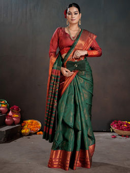 Akhilam - Women Silk Blend Green Saree with Unstitched Blouse