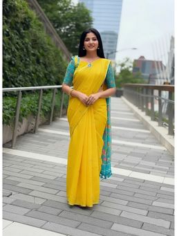 AMRUTKALA SAREES - Yellow Linen Blend Floral Printed Saree With Unstitched Blouse