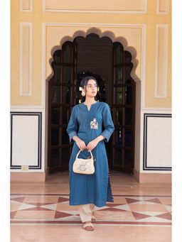 SAVI - Cotton Embroidered Blue Kurta