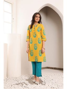 SAVI - Pure Cotton Floral Printed Straight Yellow Kurta