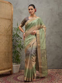Green color option, Sold out, Currently selected
