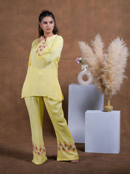 Phulkari Forever - Yellow Pure Chinon Hand Embroidered Co-Ord (Set of 2)