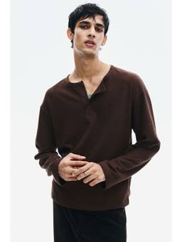 H&M - Men Brown Regular Fit Cotton Henley Top
