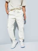 Off White color option, Currently selected