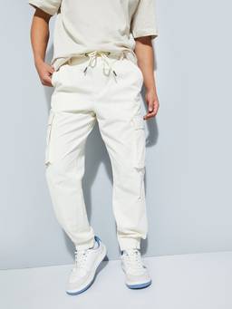 max - Men Solid Relaxed Fit Cargo Off White Jogger