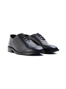 Monkstory - Classic Brogues Lace-Ups - Matte Black