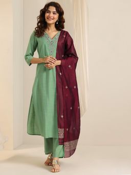Libas - Green Zari Embroidered Straight Kurta with Pant and Dupatta (Set of 3)