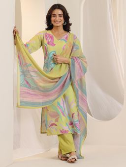 Libas - Green Floral Printed Flared Kurta with Pant and Dupatta (Set of 3)