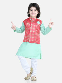 BownBee - Attached Jacquard Jacket Kurta Pyjama For Boys- Green (Set of 3)